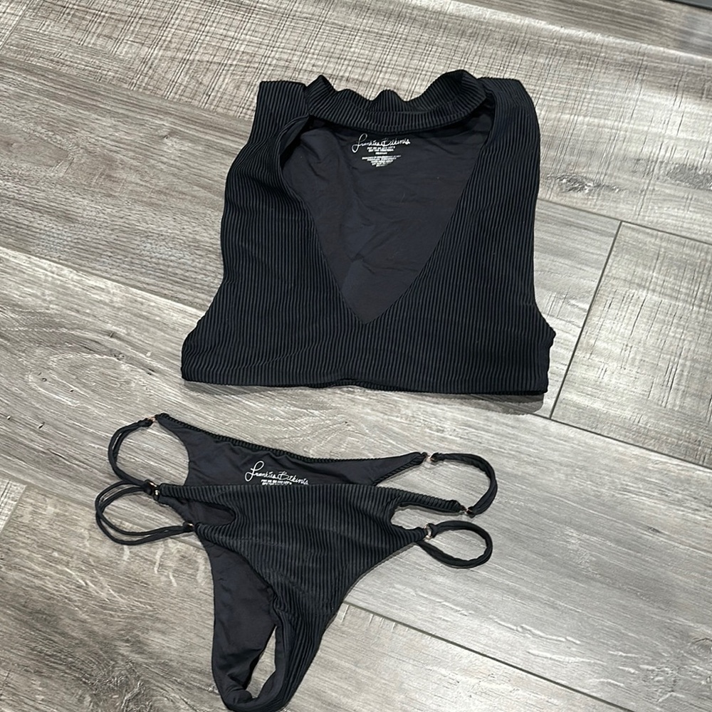 Frankie’s Black Ribbed Two-Piece Set